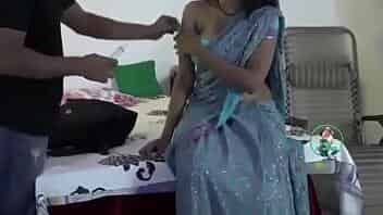 Hot Indian Bhabhi romance With Doctor at Home video