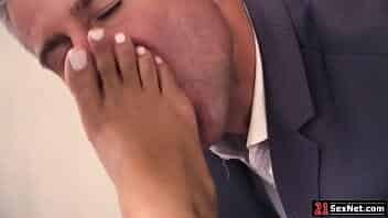 Ebony assistant lets her boss who has foot fetish suck on her toes.She blowjobs and gets her pussy licked.Then the guy fucks her on the office table. video