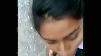 Indian girl sucking cock video