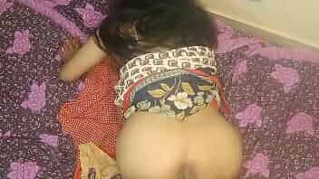 Desi saree wear fuck costumer clear Hindi audio video