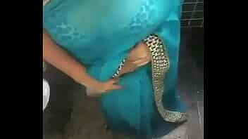 p. bhabi in shower video