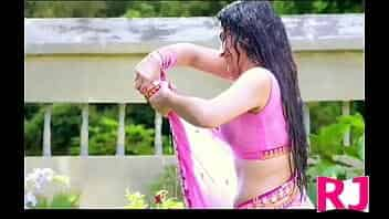 Trisha Wet video